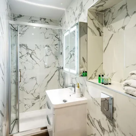Apartamento Superb Chelsea Rare Find With Patio 2 Min From Tube Londres Exterior foto
